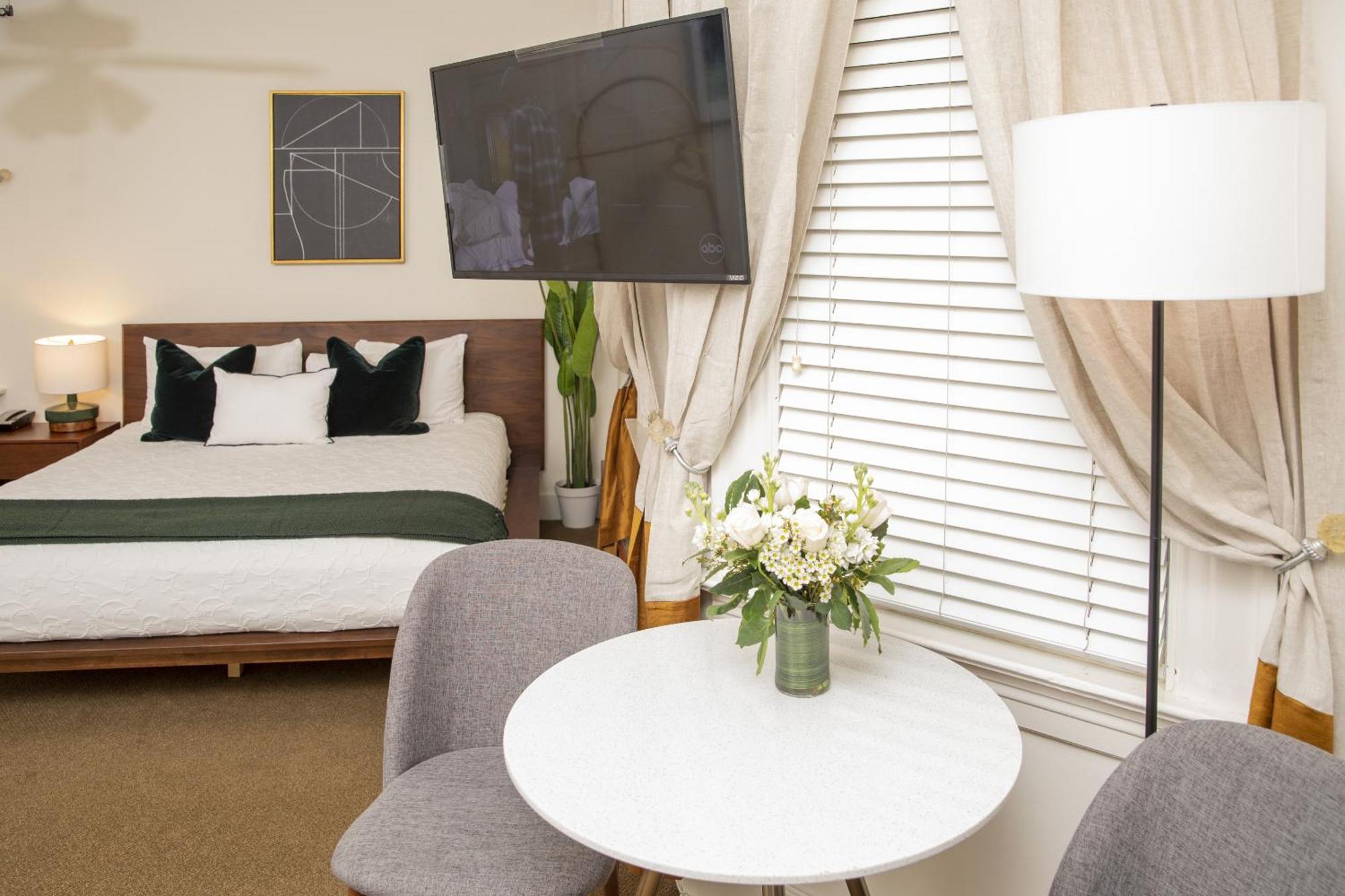 Washington Square Inn サンフランシスコ 部屋 写真