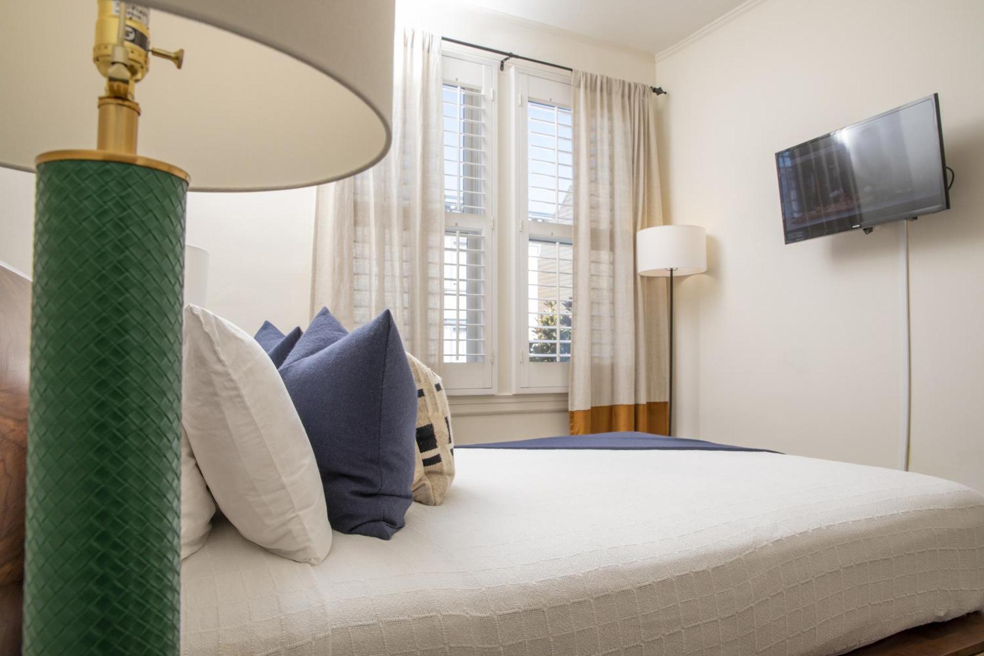 Washington Square Inn サンフランシスコ 部屋 写真